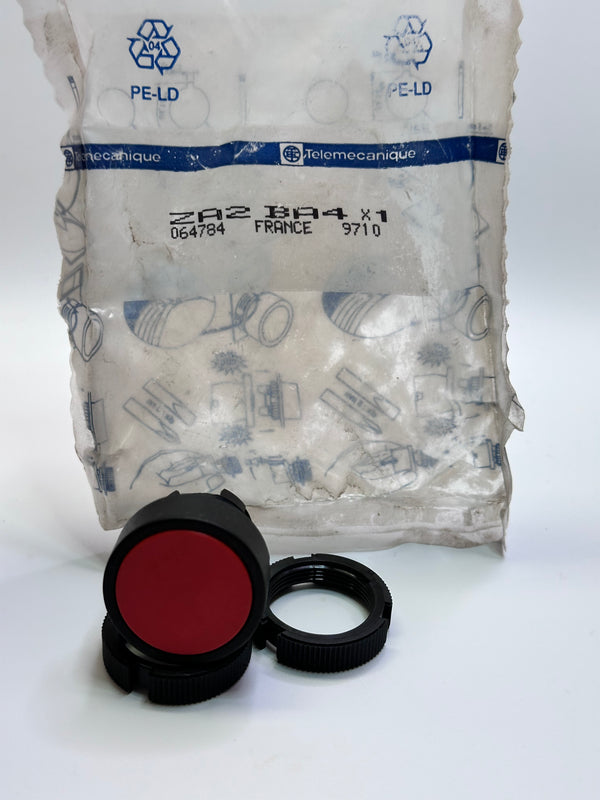 ZA2BA4 Red Flush Pushbutton head Ø22 spring return unmarked