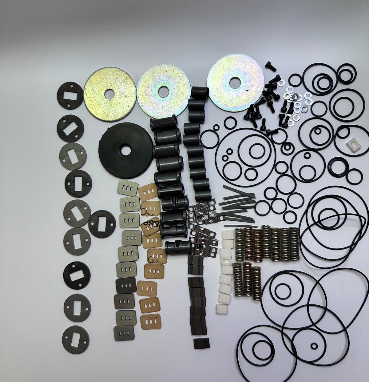 Samoa 740950 GK1 / GK-1 Grease Pump Repair Parts — Incomplete Lot