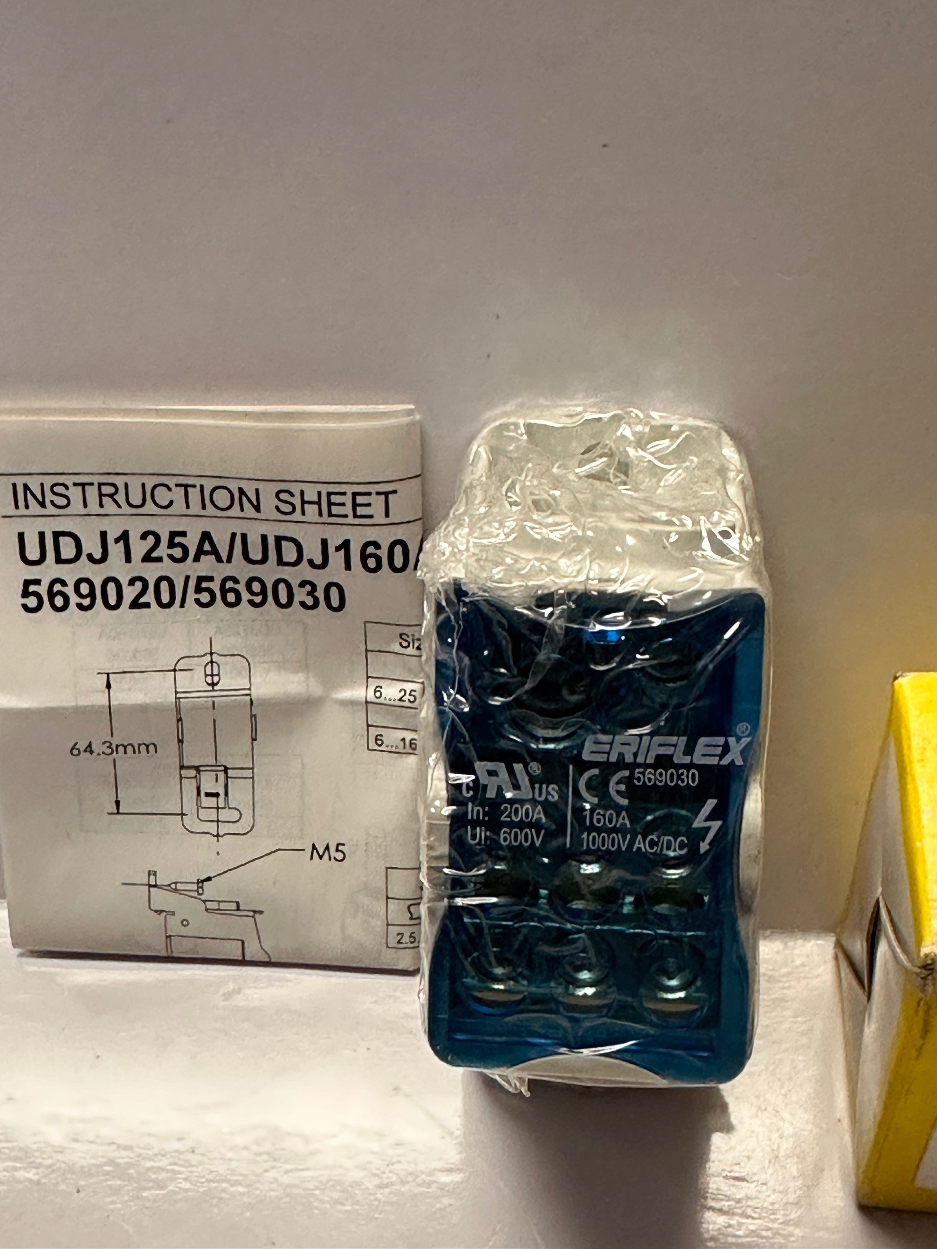 ERIFLEX 569030 Distribution Block 160A | Mining & Industrial Surplus