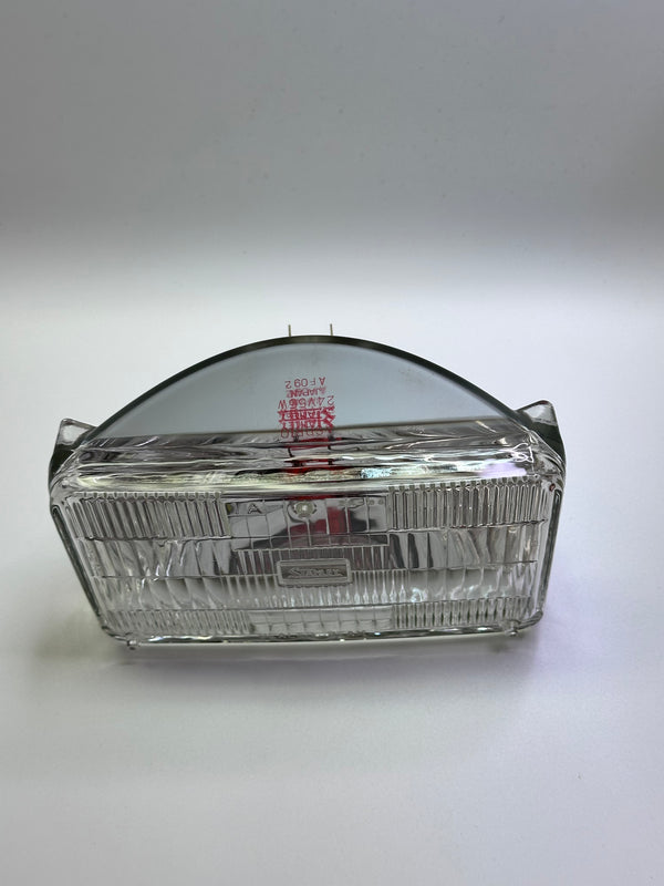 26011-Z5000 24V, 55W Sealed Beam Head Lamp for Nissan Diesel Motor Co. Ltd. - ASDR10