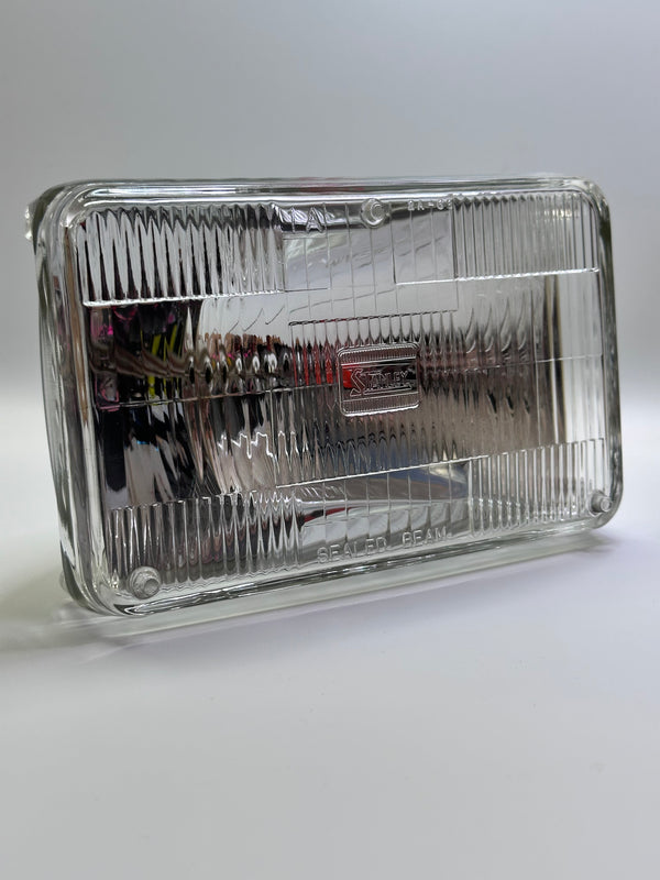 26011-Z5000 24V, 55W Sealed Beam Head Lamp for Nissan Diesel Motor Co. Ltd. - ASDR10