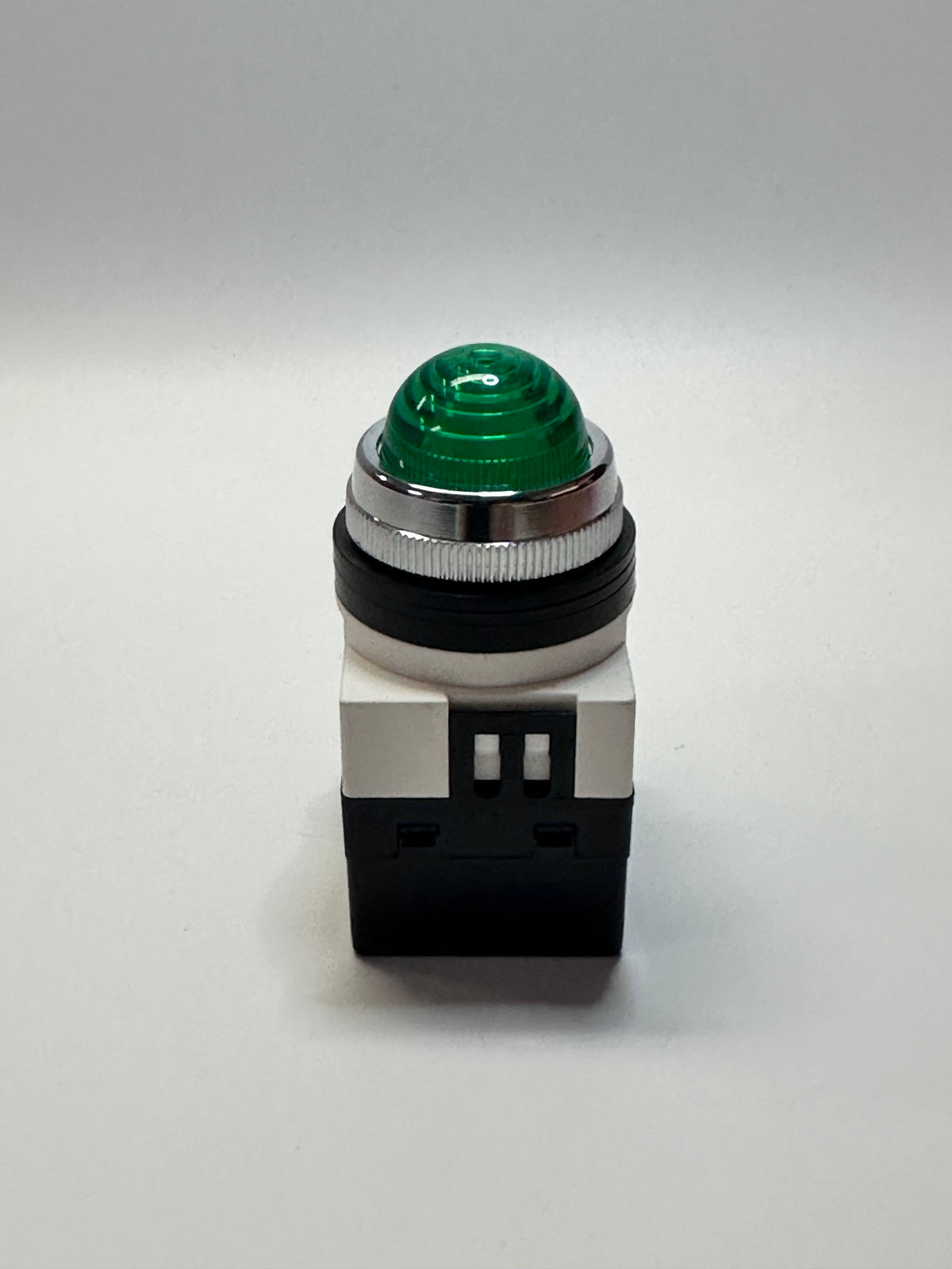 Maruyasu Electric A25 ILT 450 G Round Pilot Light — Green Lens