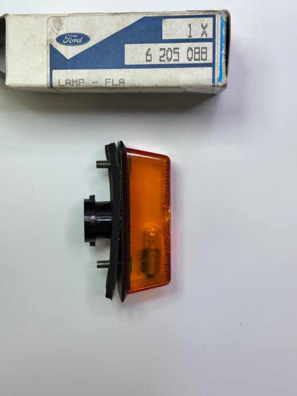 Ford 6205088 Genuine Flasher Lamp Lens, Blinkleuch - Amber