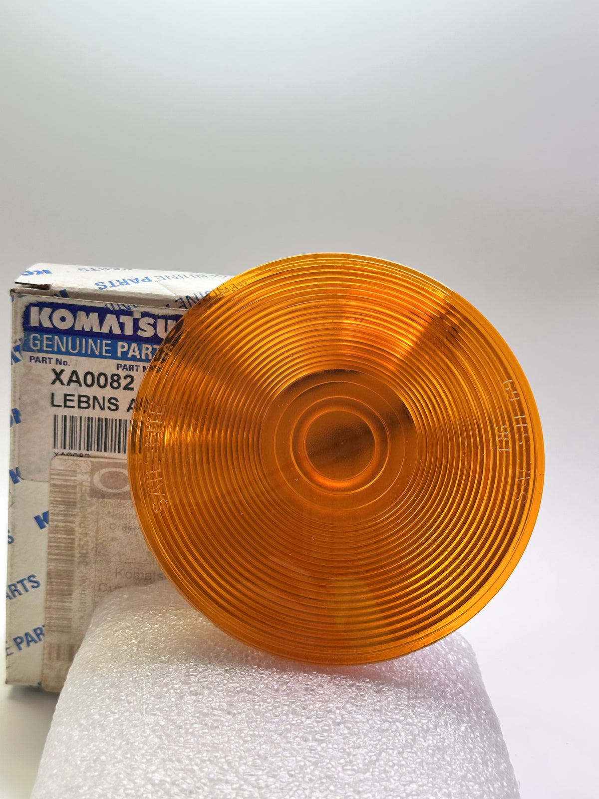 Komatsu XA0082 Amber Replacement Lens, VE8586