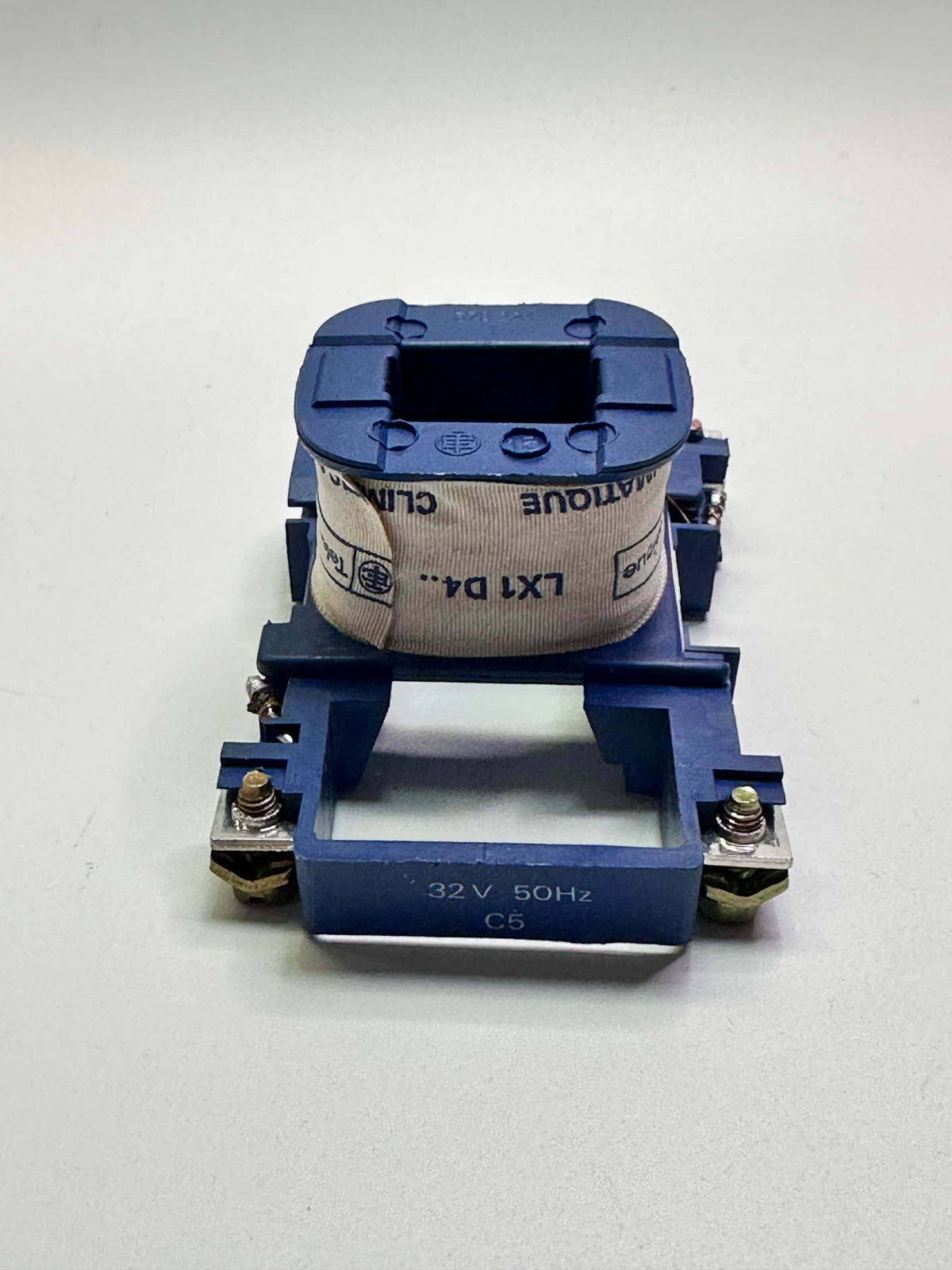 Telemecanique LX1D4C5 Contactor Coil — 32V AC, 50Hz