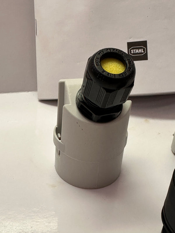 STAHL 8003/131 2 Position Control Switch for Panel Mount Series 8003
