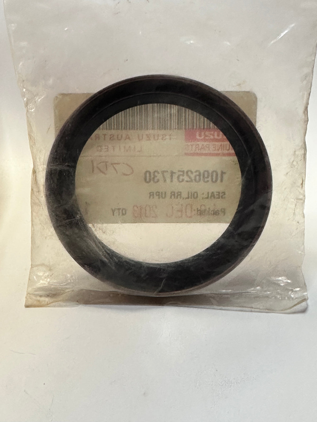 Isuzu 1096251730 Oil Seal