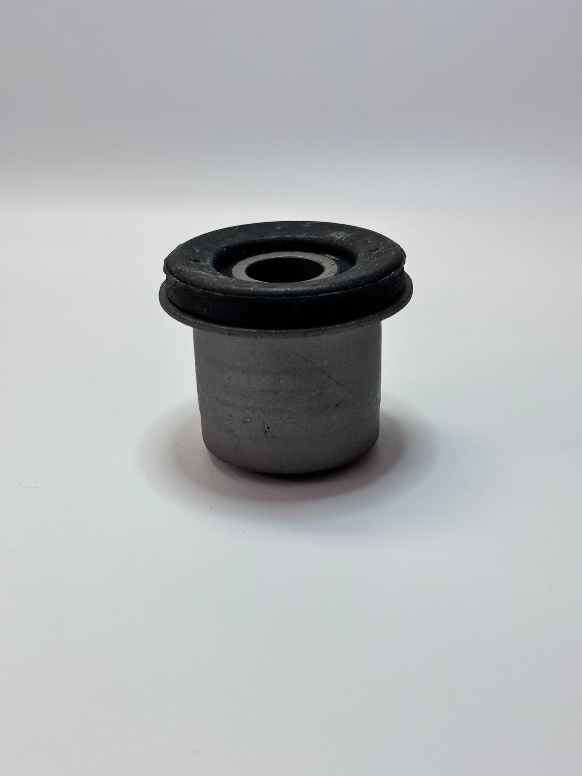 8971846991 Rear Spring Bracket Bushing for Isuzu — 97184699
