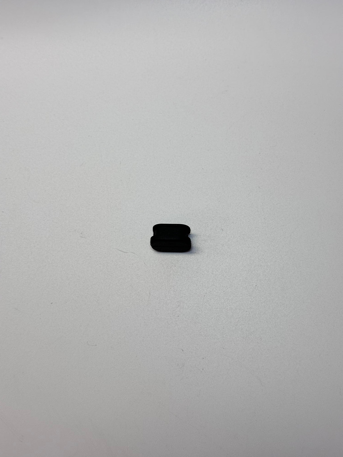 Isuzu 8941712870 Genuine Check Grommets – 5 Pieces, 94171287