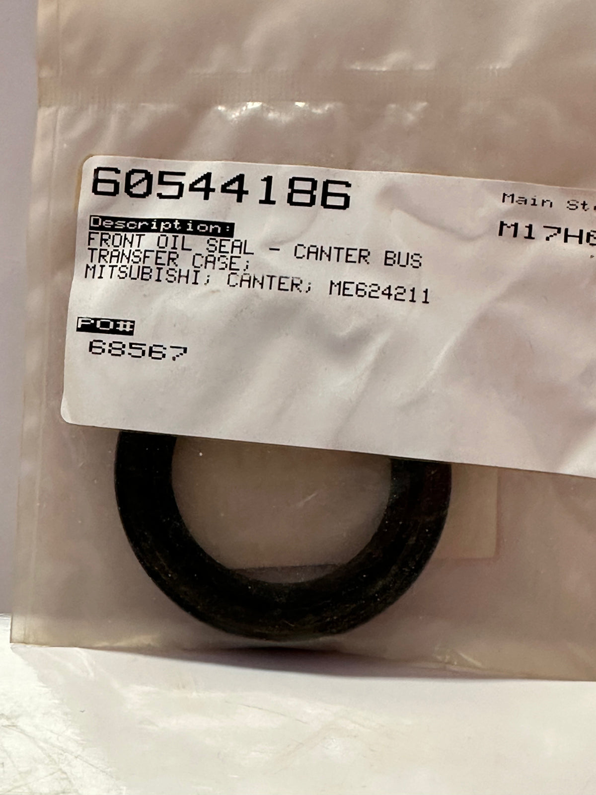Mitsubishi ME624211 Oil Seal M/T