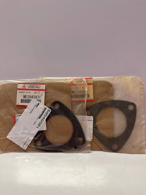 Mitsubishi ME294397 Exhaust Gasket