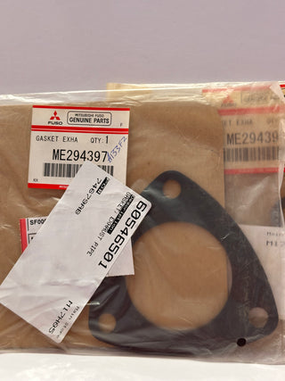 Mitsubishi ME294397 Exhaust Gasket