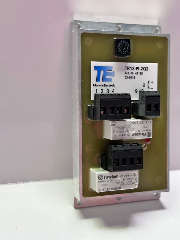 TE TR12-PI-2Q2 Temperature Controller