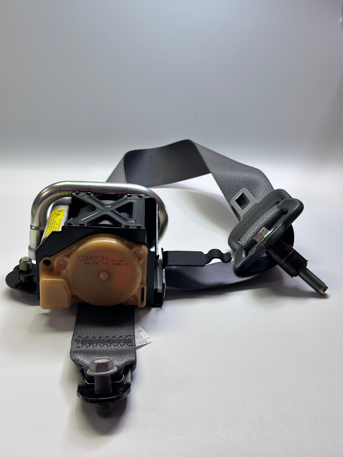 Isuzu 8974051799 / 97405179 Front Seat Belt Assembly, Tongue Side
