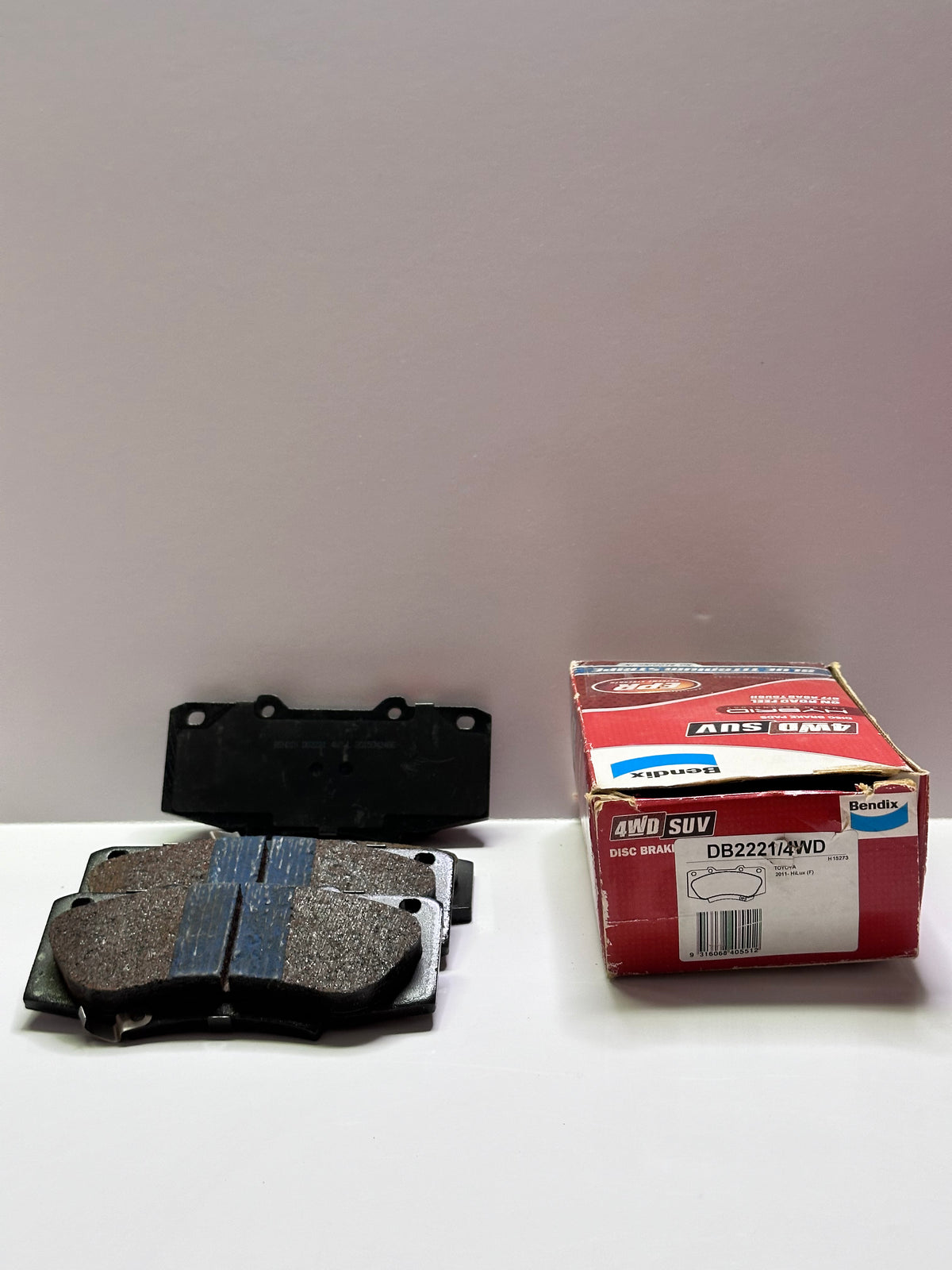 Bendix DB2221/4WD Front Disc Brake Pad Set – Toyota Hilux 4WD