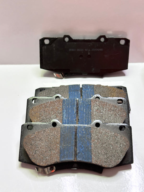 Bendix DB2221/4WD Front Disc Brake Pads