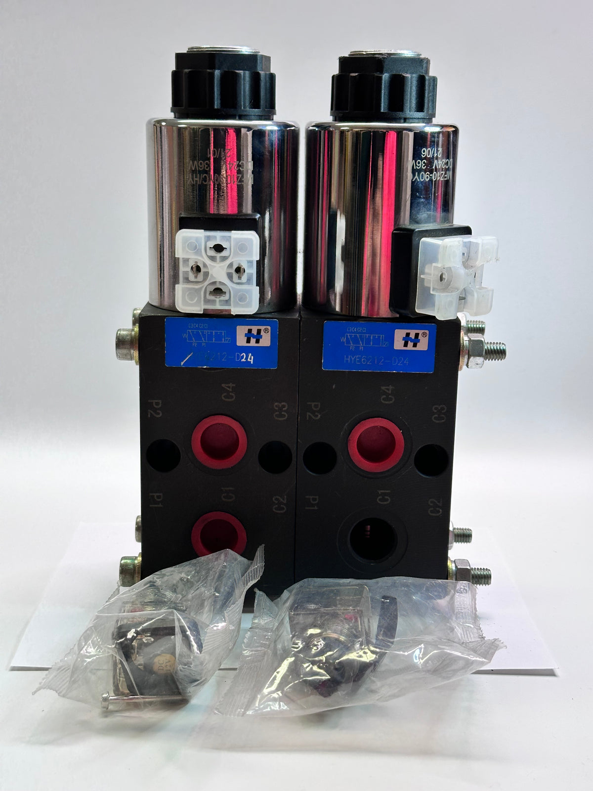 Hydpower HYE6212-D24 Stackable 1/2" BSPP 6 Port Selector Valve – Double Stack