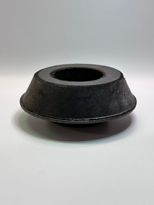 138-8862 Mount - Genuine CAT part