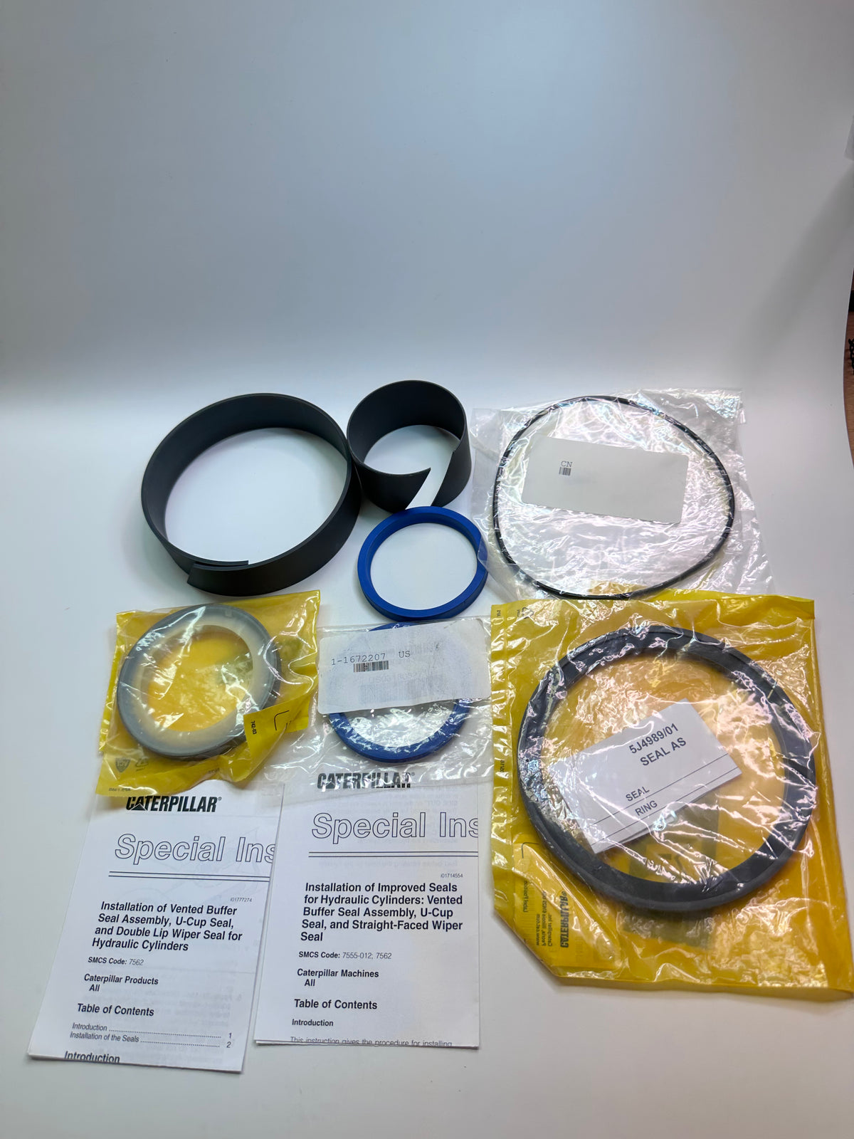 CAT 244-0953 Hydraulic Cylinder Seal Kit — Standard Size