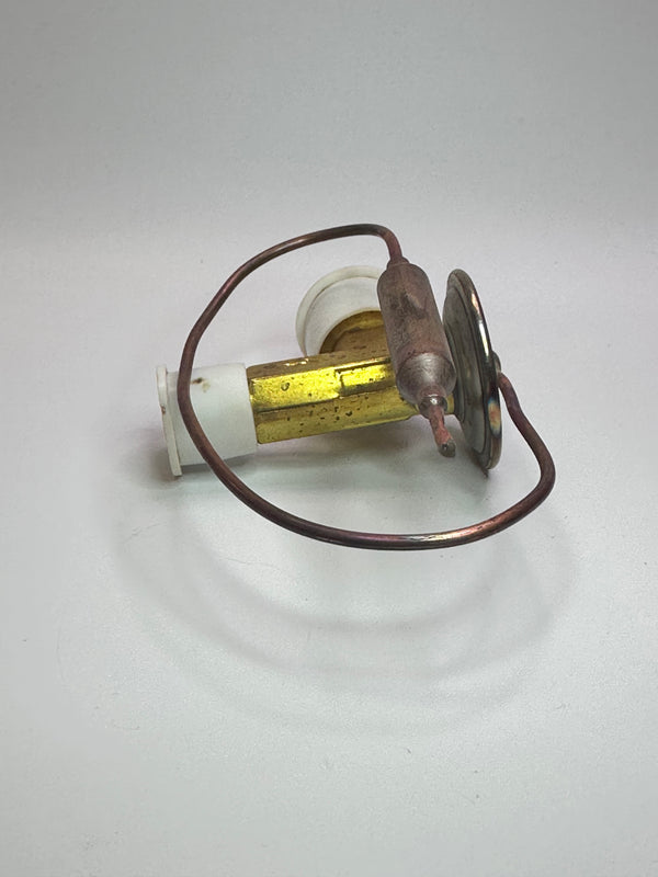 105-9509 Thermostatic Expansion Valve - Genuine CAT part