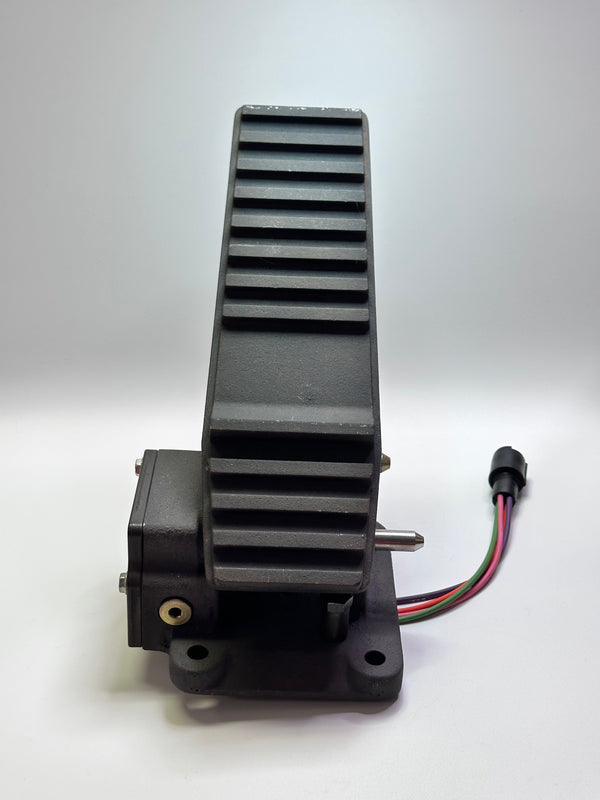 151-5593 Foot Brake Pedal and Base - Genuine CAT part