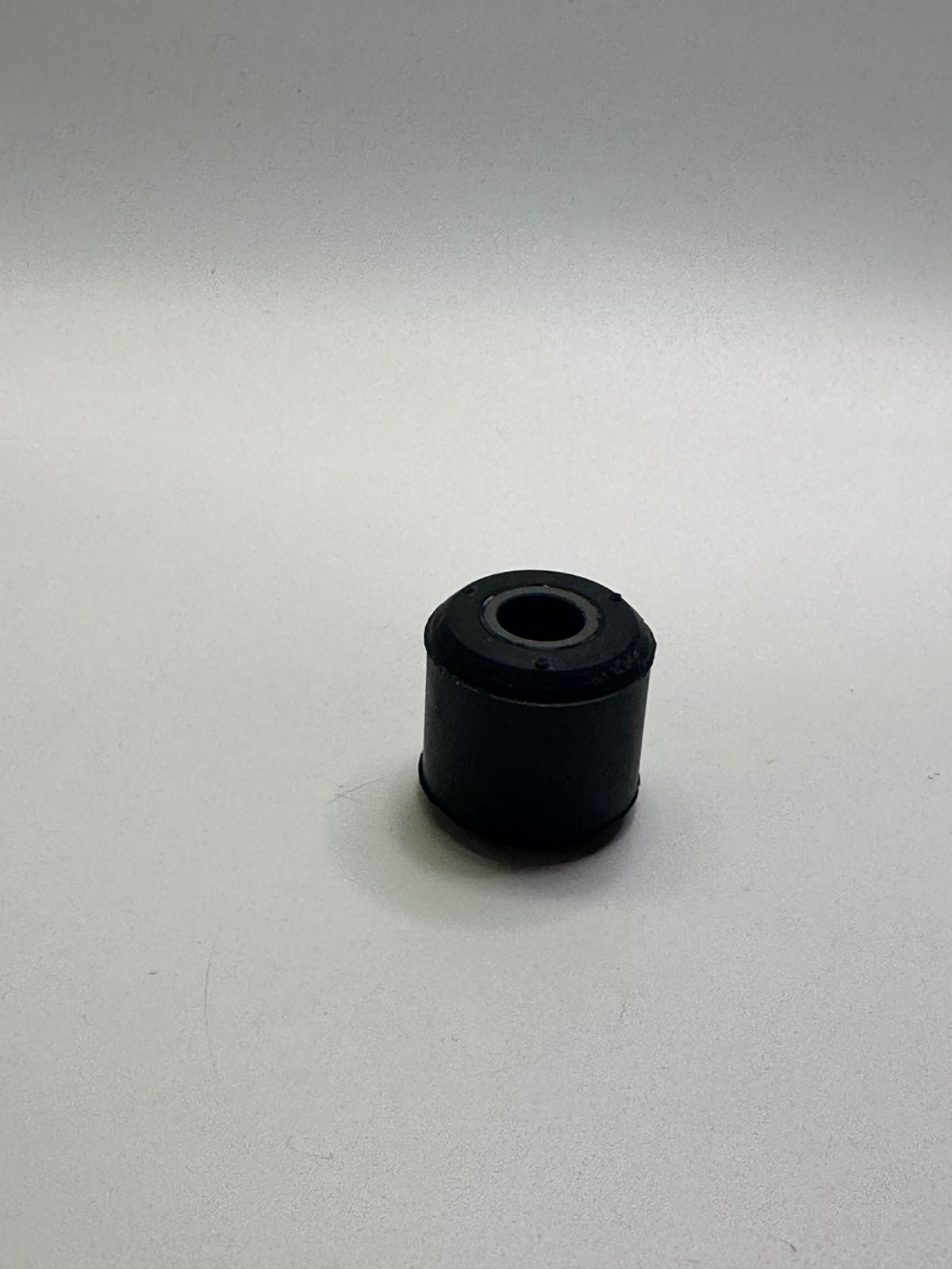 CAT 4W-2357 Genuine Radiator Resilient Mount – 9 mm ID