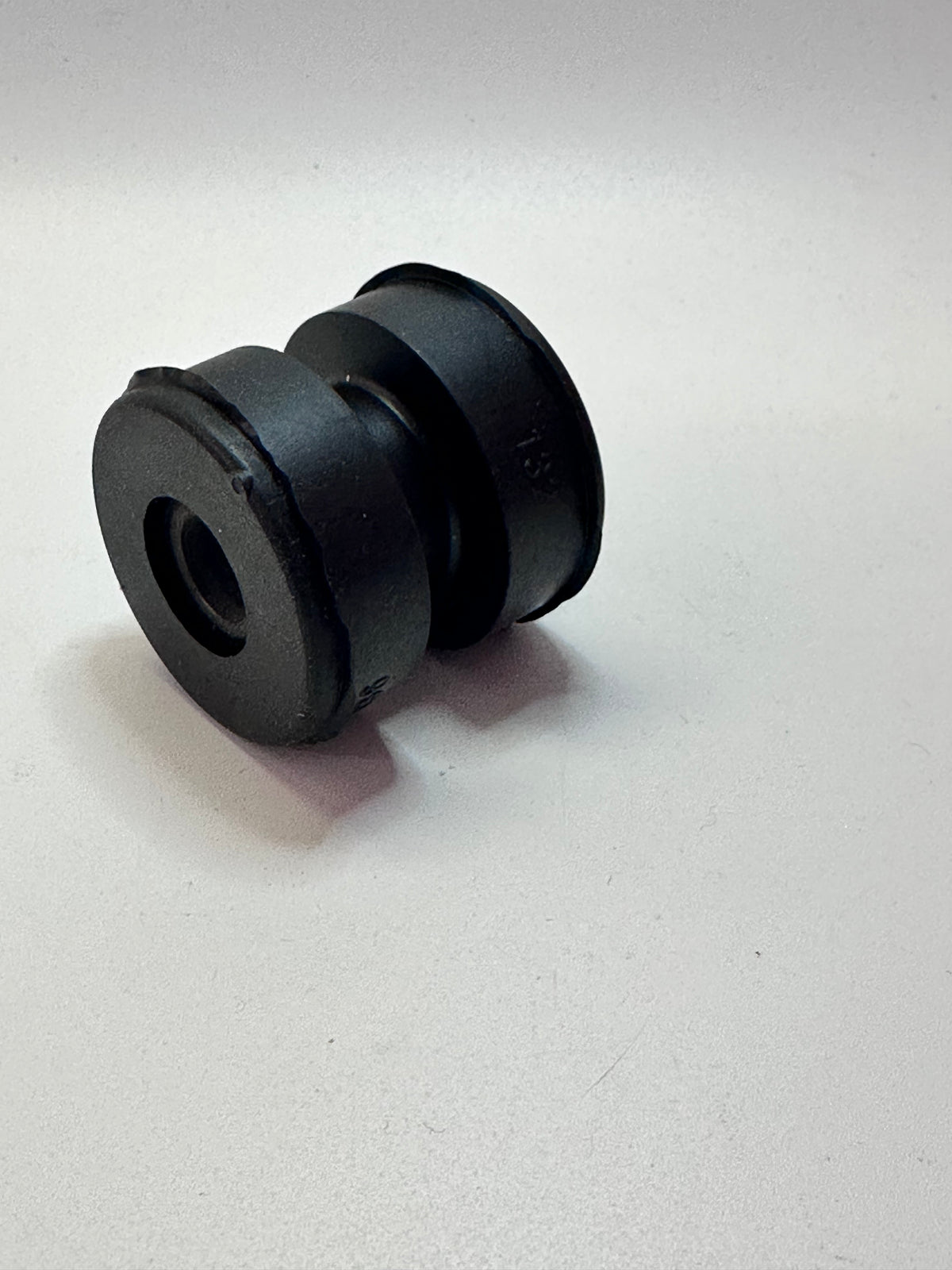 CAT 9D-7924 Genuine Isolation Mount, 33.30mm OD