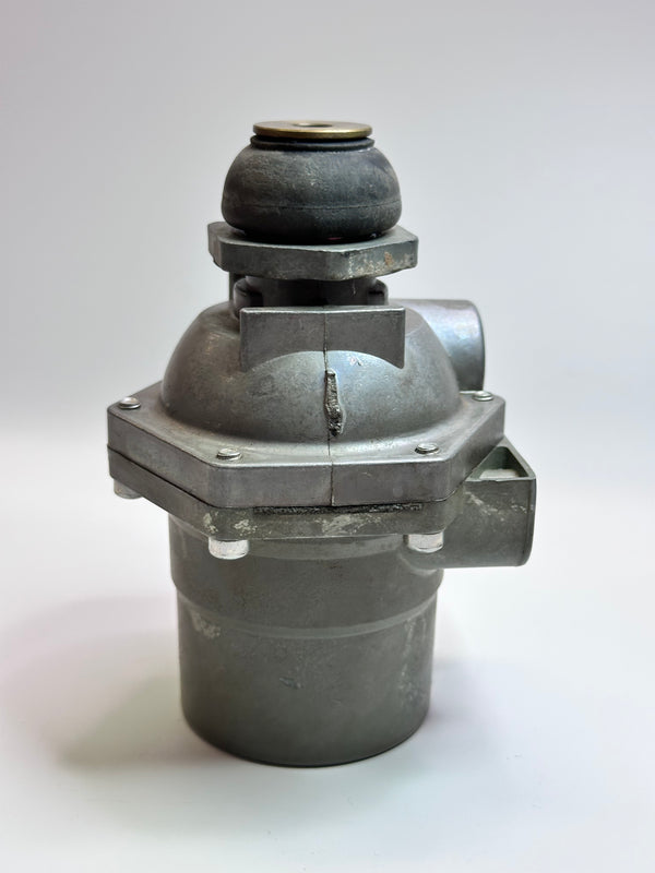 8D-7057 Pneumatic Regulating Valve - Genuine CAT part