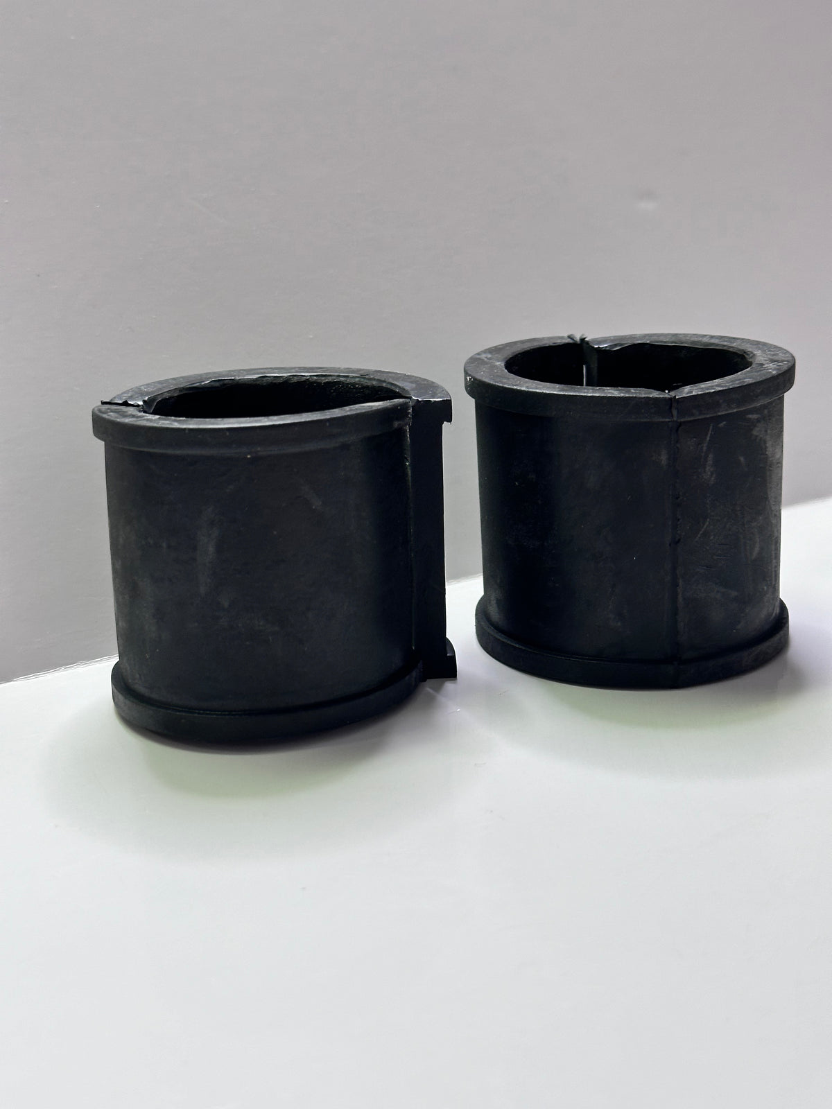 Caterpillar CAT 5P-7703 Split Rubber Grommet for Braking System