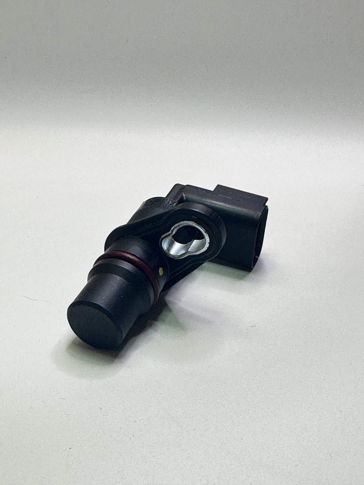 Genuine Cummins 2872277 Engine Position Sensor