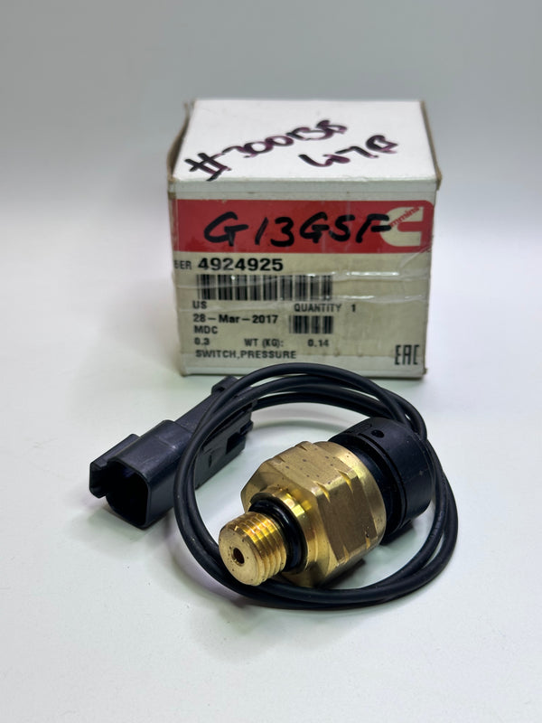 Cummins 4924925 Pressure Switch - Genuine Parts