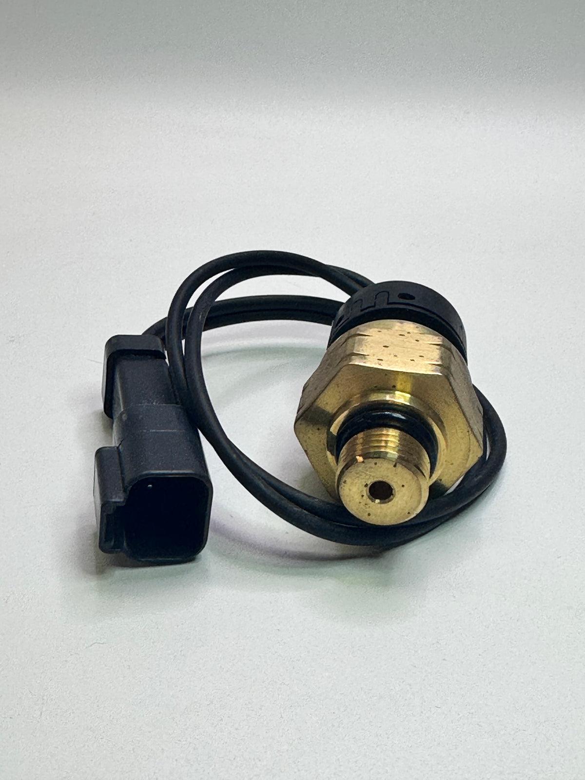 Genuine Cummins 4924925 Pressure Switch