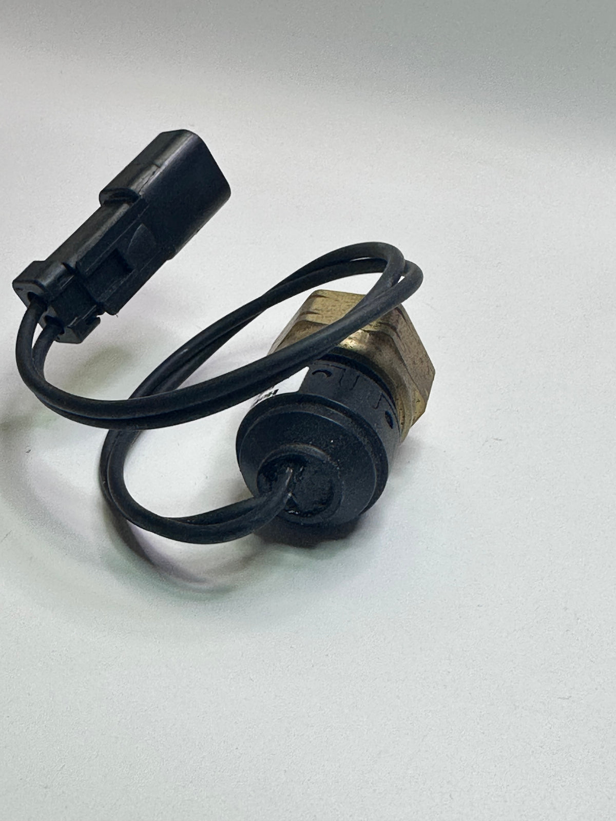 Genuine Cummins 4924925 Pressure Switch