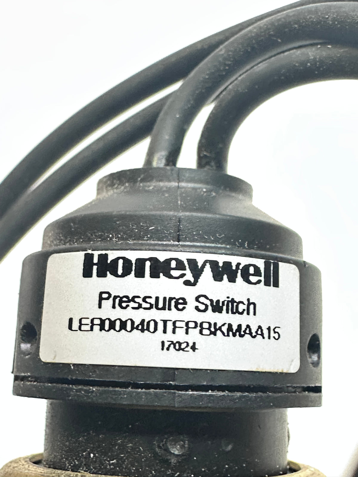Genuine Cummins 4924925 Pressure Switch