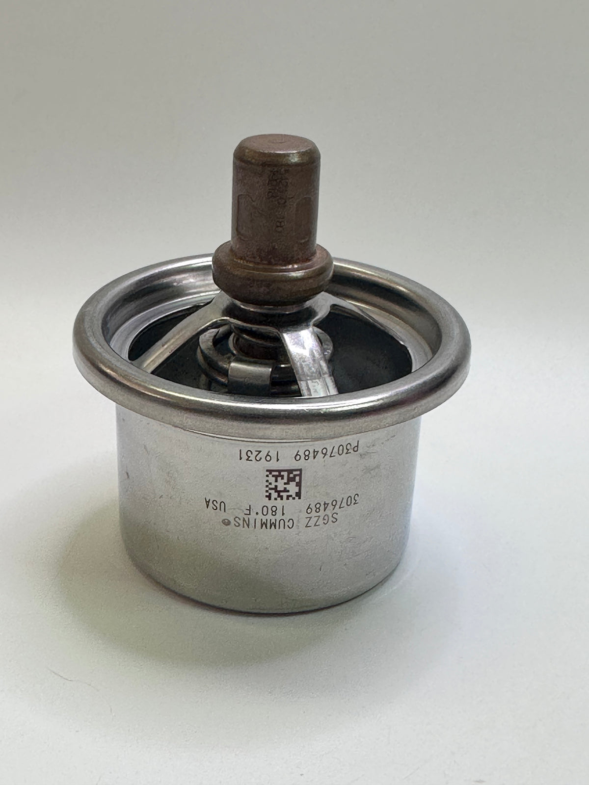 Cummins 3076489 Coolant Thermostat