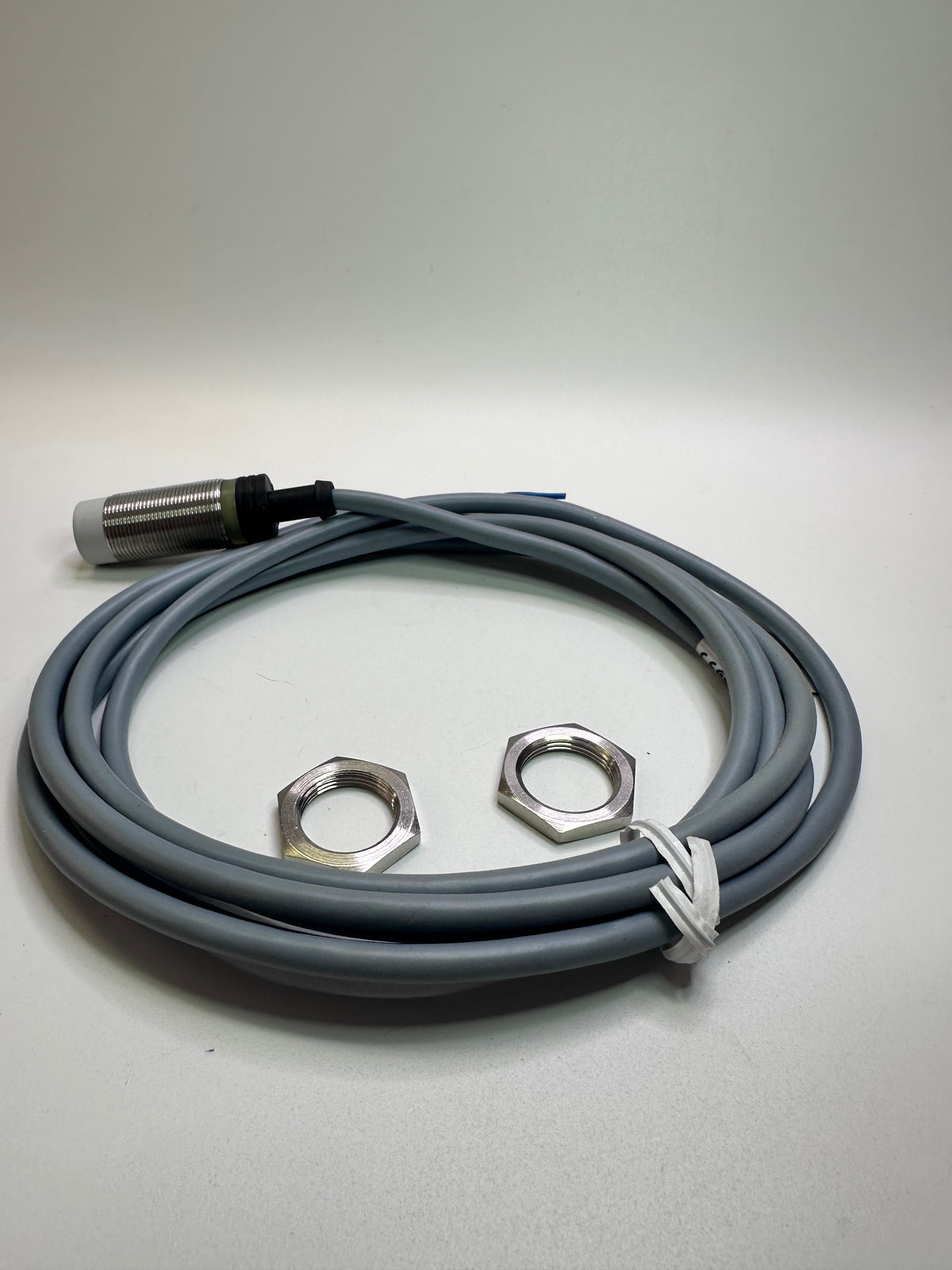Carlo Gavazzi EI1808PPOSS Inductive Proximity Switch — M18