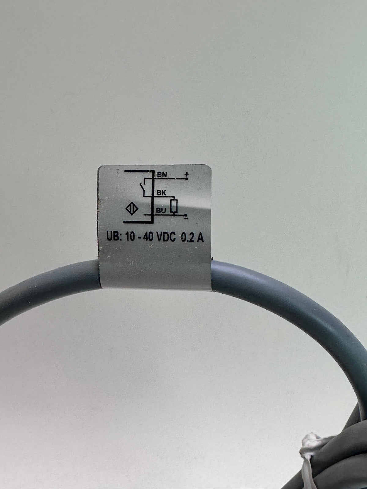 Carlo Gavazzi EI1808PPOSS Inductive Proximity Switch — M18