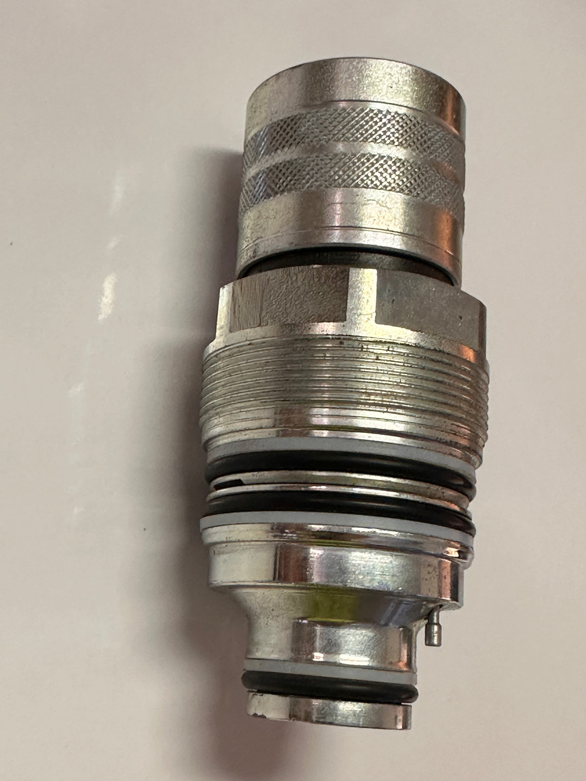 Genuine Bobcat 6680018 Female Flat-Face Hydraulic Coupler Cartridge