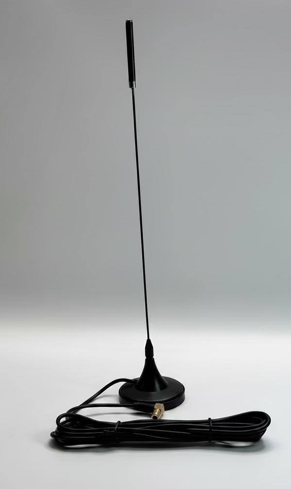 DAB Antenna / Aerial, Magnetic Base with Cable and SMB Connector