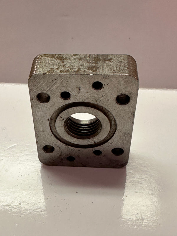 Caterpillar CAT 155-2251 Mounting Plate