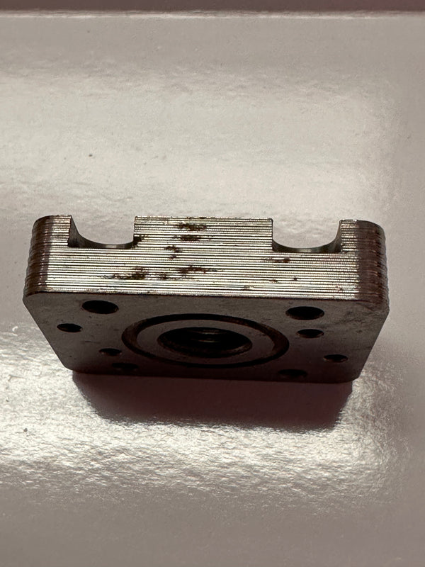 Caterpillar CAT 155-2251 Mounting Plate