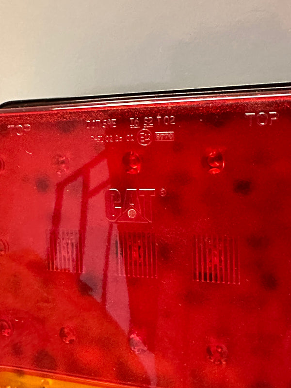 Caterpillar CAT 232-6136 24V Red/Amber LED Signal Light