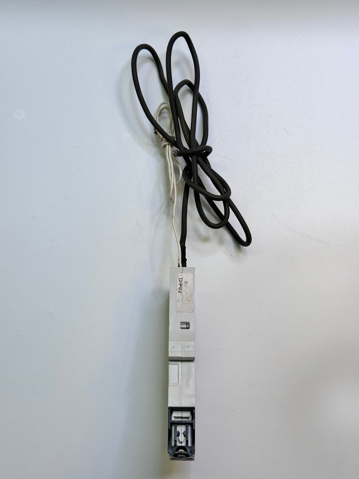 DSRCBH1630A DIN-T Residual Current Device Long Body w/ Overcurrent 10kA 16A 1Pole and N C Curve 30mA Type A (secondhand)