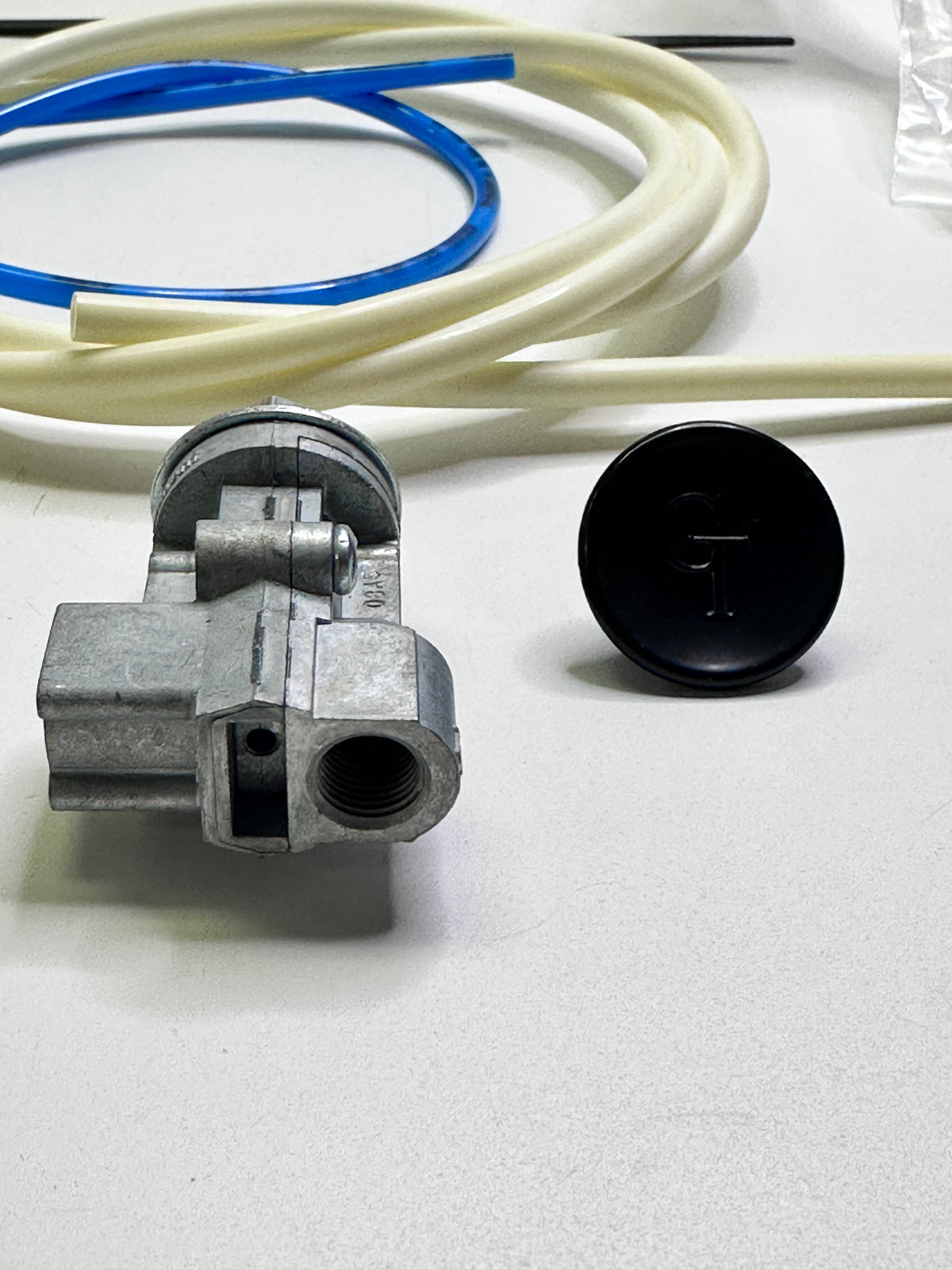 KAB 164191 55 Air Seat Control Valve & Hoses Kit — 134-4 Valve