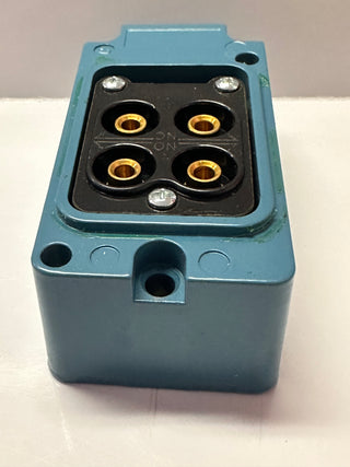 18PA1 Replacement Contact Block