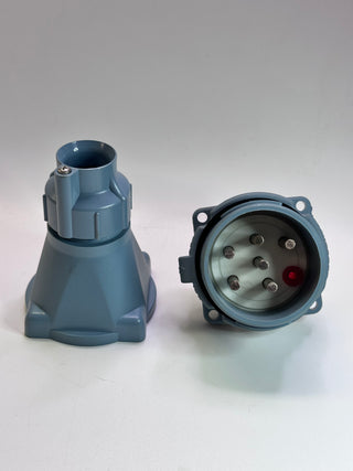 CH1P30E01P Appliance Inlet and Handle, 16A 3P+E+2p