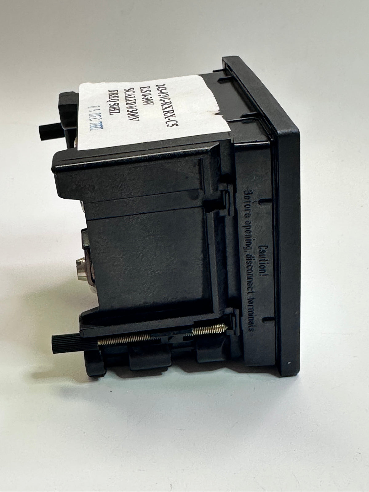 E243-02VG-RX-RX-C5 AC Voltmeter