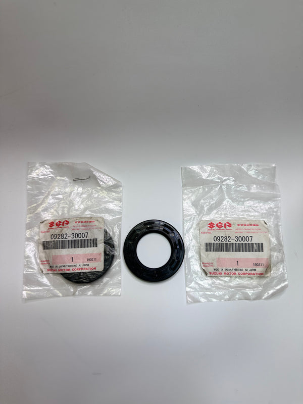 09282-30007 Suzuki Propeller Shaft Oil Seal