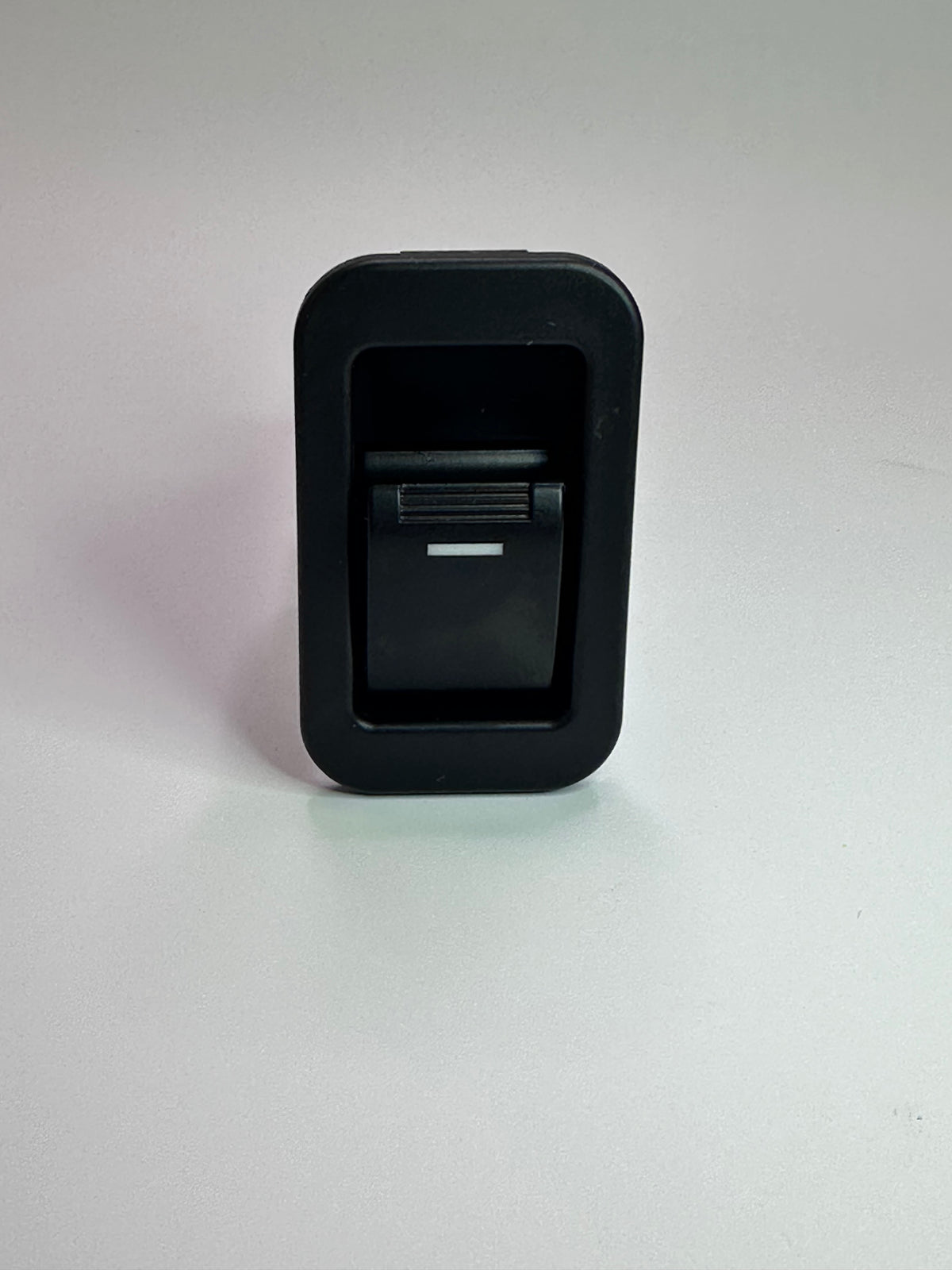 WS133BL Single Power Window Switch for Ford Falcon/Territory