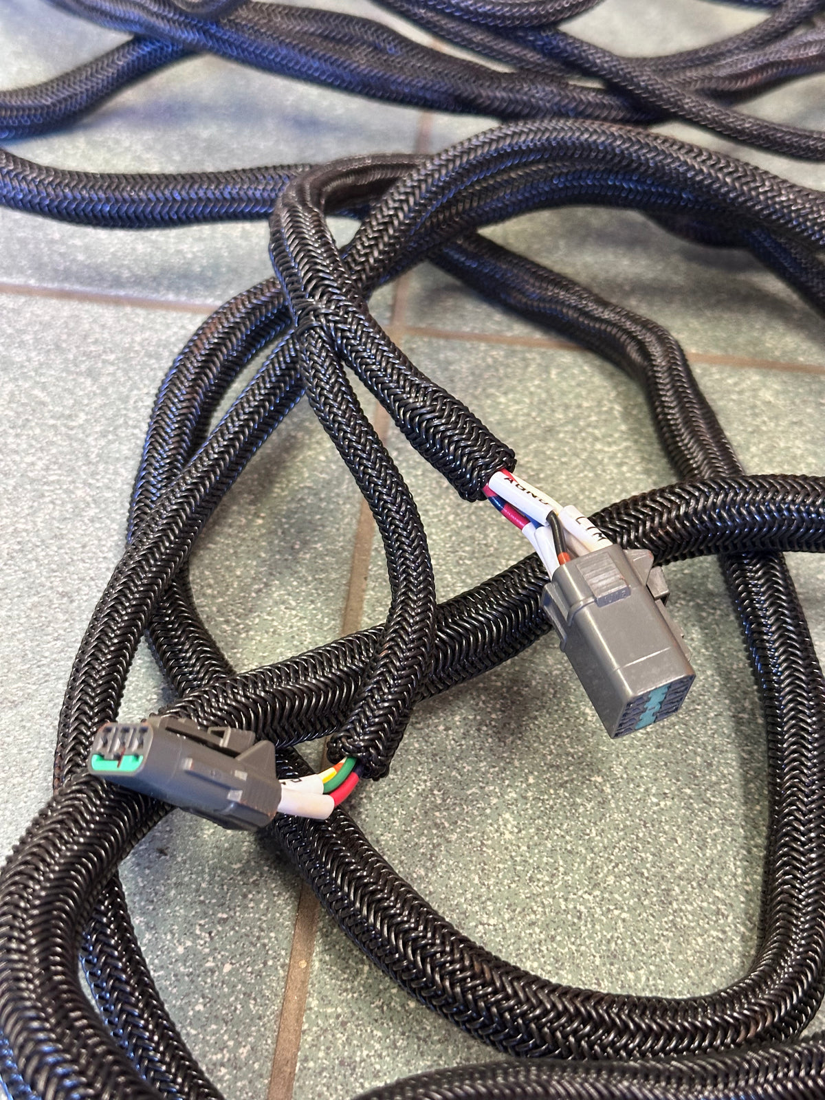 Hitachi 2049372 Genuine Wiring Harness for EX3600-5
